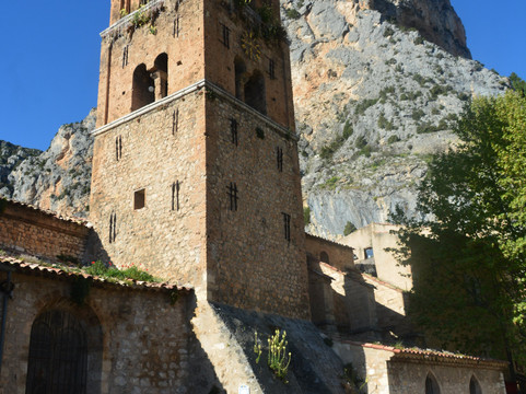 Church of Our Lady of the Assumption-穆斯捷-圣玛丽必去景点