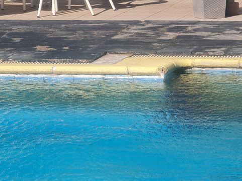 莫黛拉村度假酒店主图