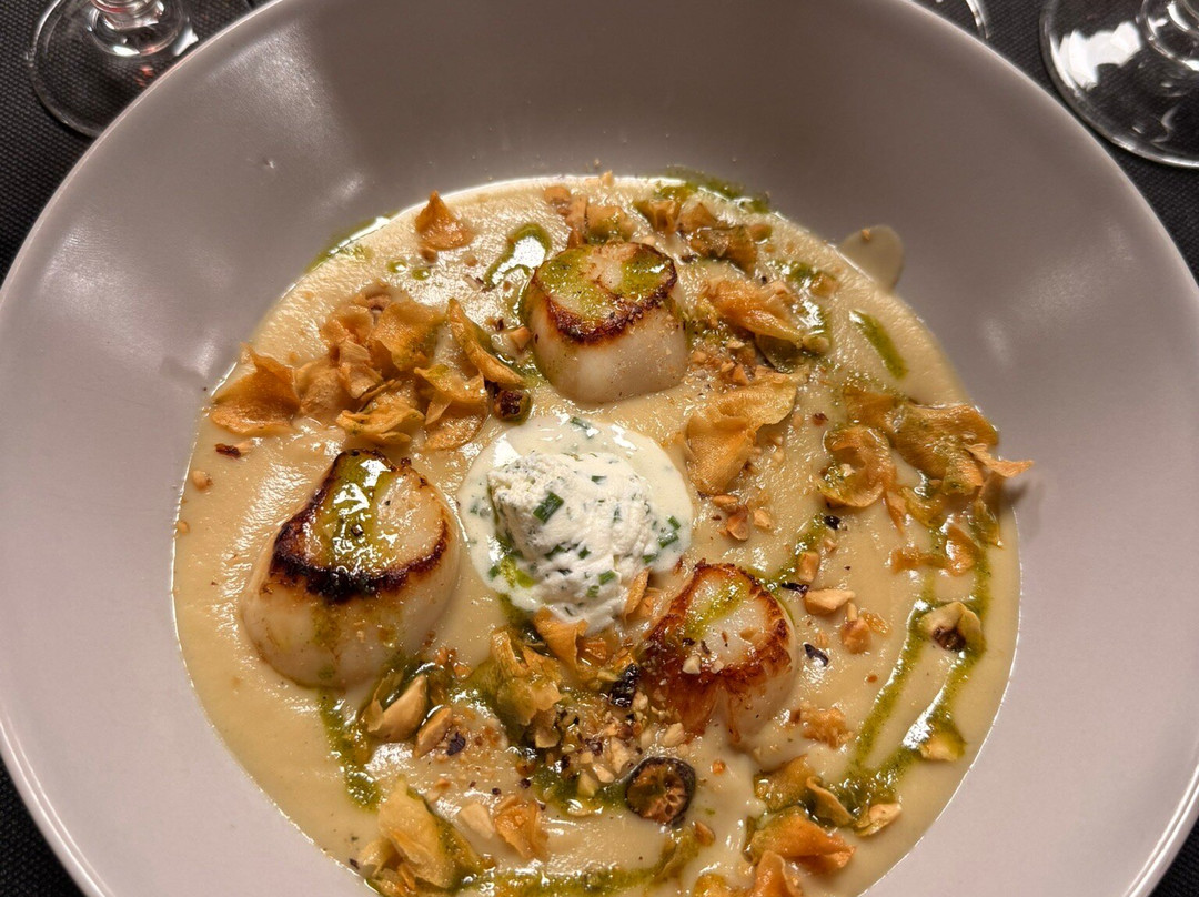 阿让唐阿尔勒原生酒店主图