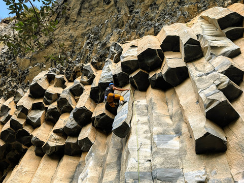 explorsierra_travel-巴尼奥斯必去景点