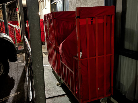 艾德米拉缇旅馆主图