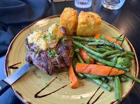 艾勒斯利国际汽车贝斯特韦斯特酒店主图