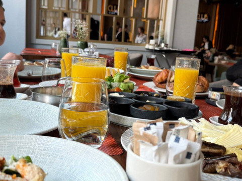 伊斯凯莱阿尔金酒店主图