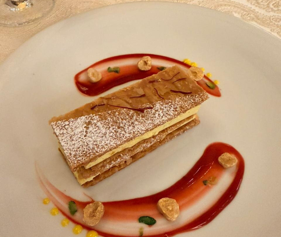 乌麦德巴哈湾皇宫酒店主图