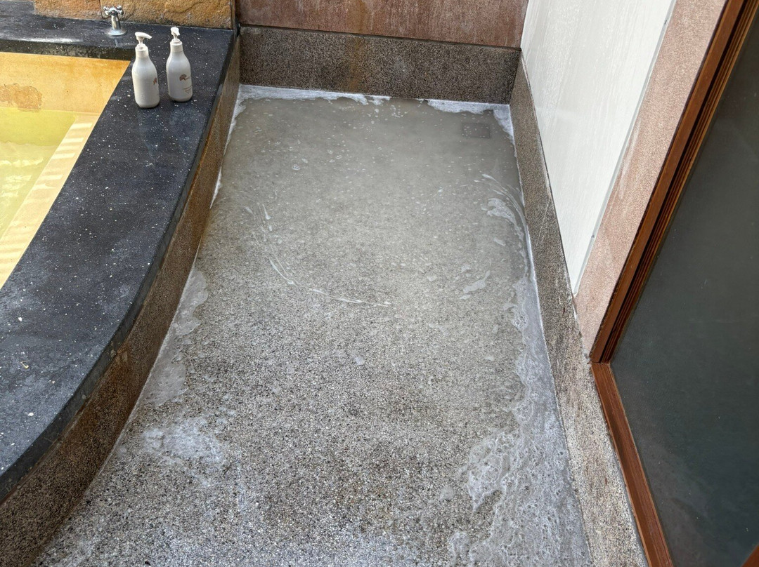 莱雷湾度假及水疗中心酒店主图