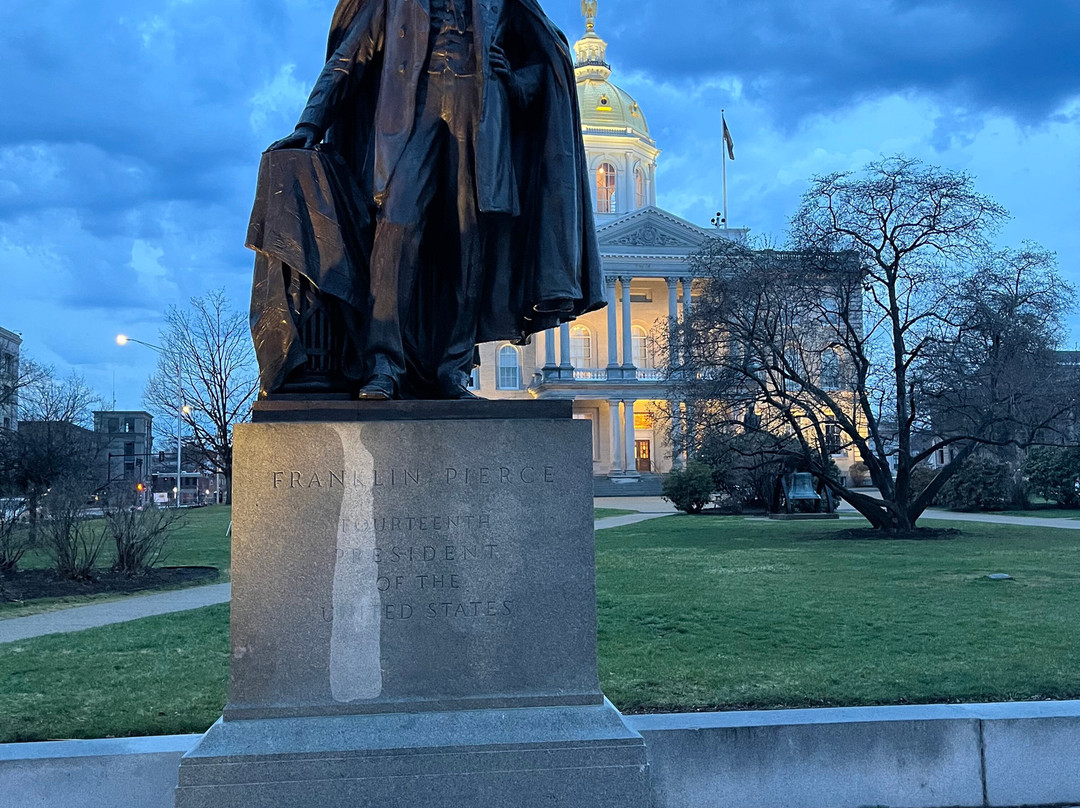 Statue of Franklin Pierce-康科德必去景点