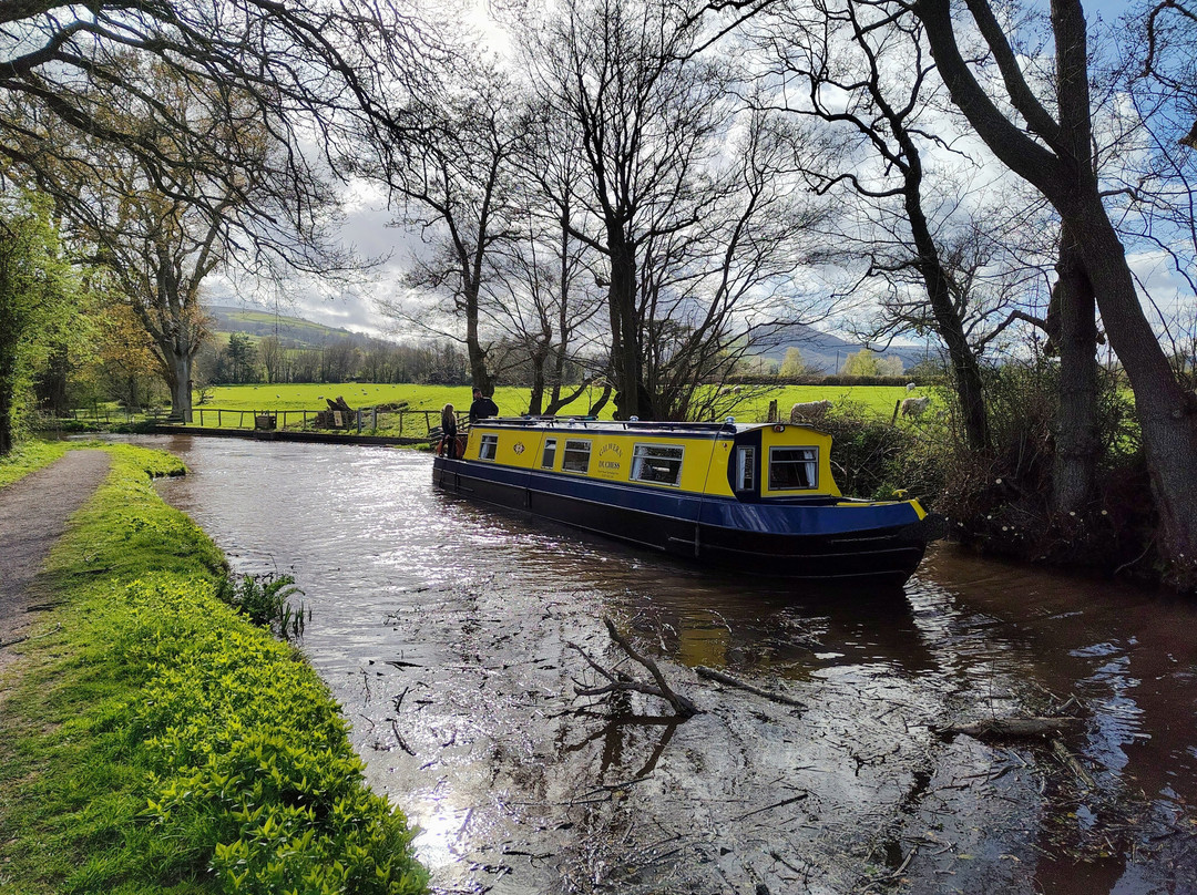 Road House Narrowboats-Gilwern必去景点