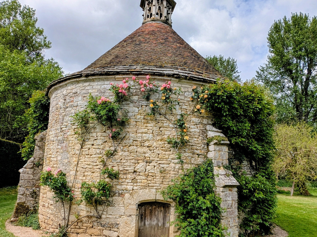 Athelhampton House and Gardens-多切斯特必去景点