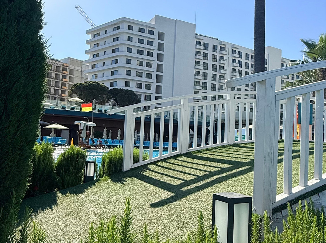 自由酒店库沙达斯 - 全包主图
