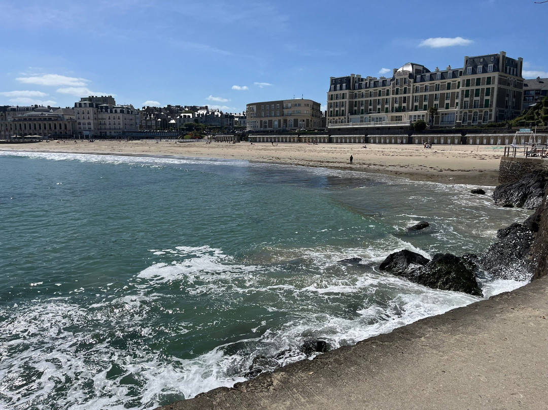 Plage de l'Écluse-迪纳尔必去景点