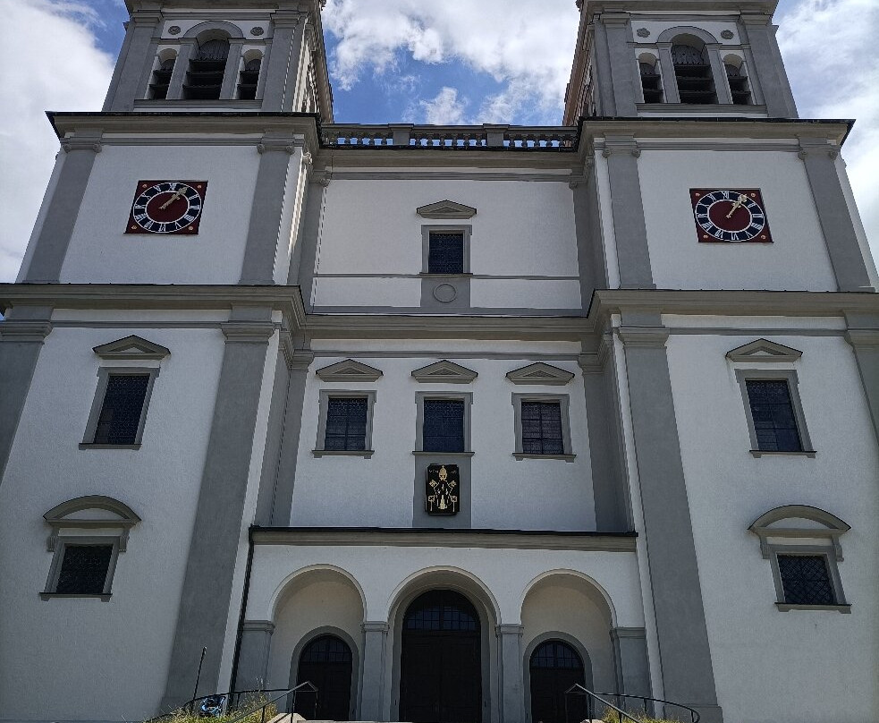 Basilika St. Lorenz-肯普滕必去景点