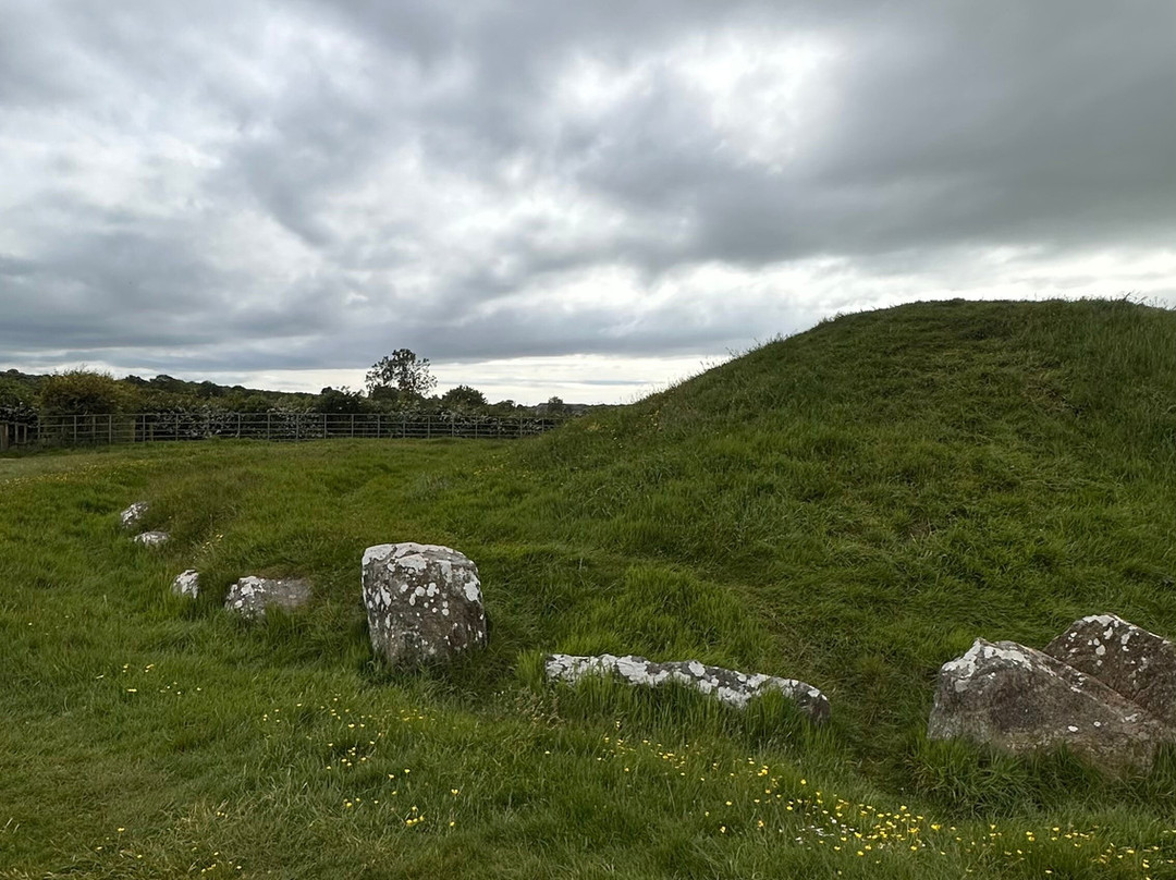 Bryn Celli Ddu-Llanddaniel Fab必去景点