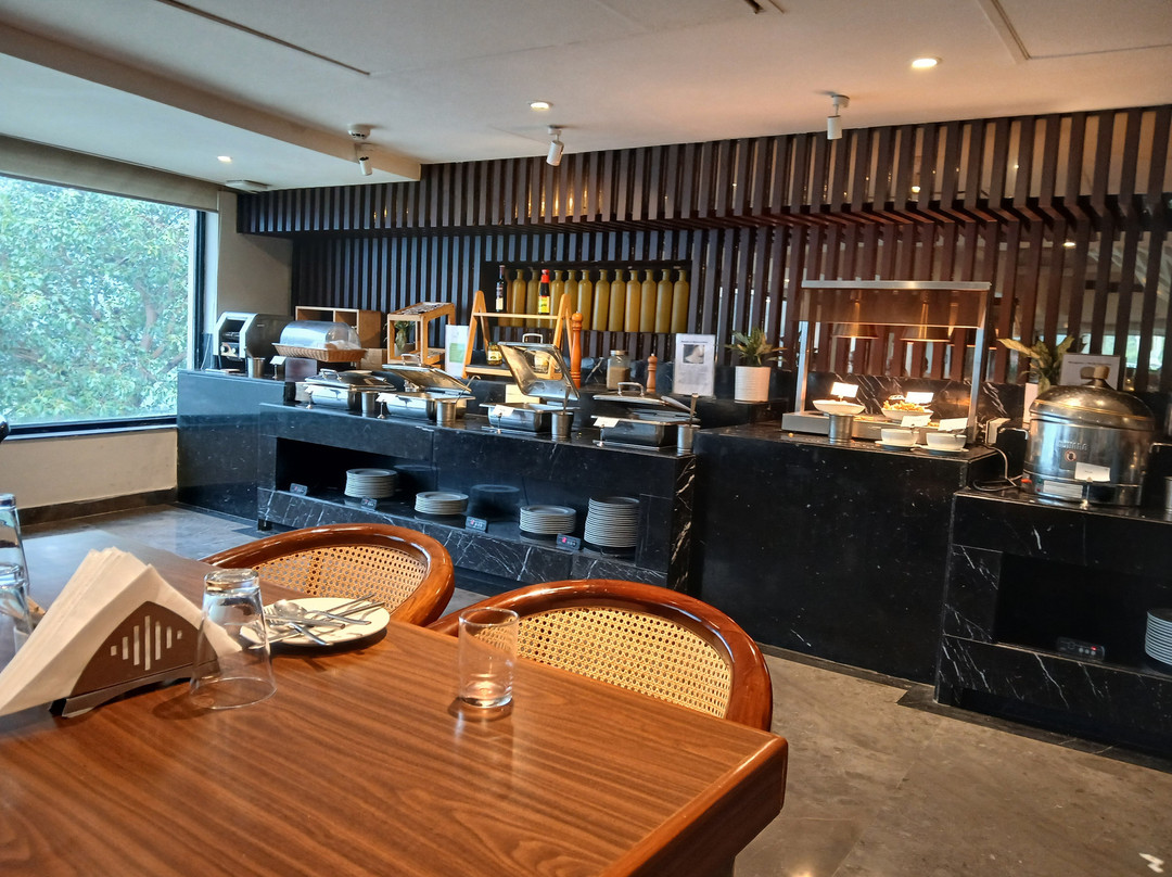 瑞诗凯诗柠檬树高级酒店主图