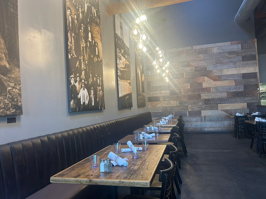 Redwood Grill