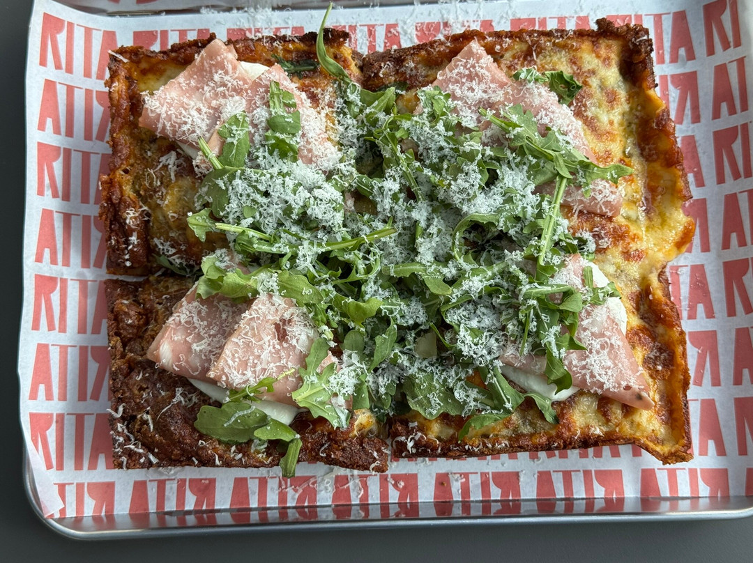 Rita Focaccia, Pizza y Vino