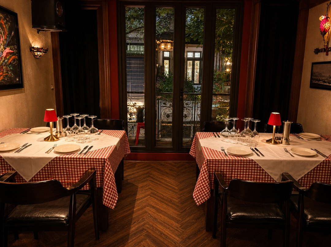 Paris Bistro