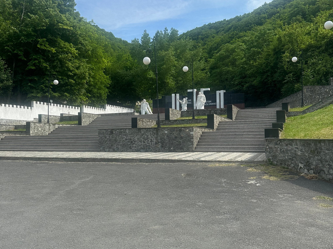 Second World War Memorial-舍基必去景点