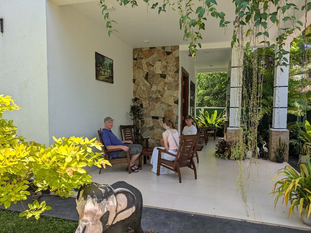 Sri White Villa Katunayake