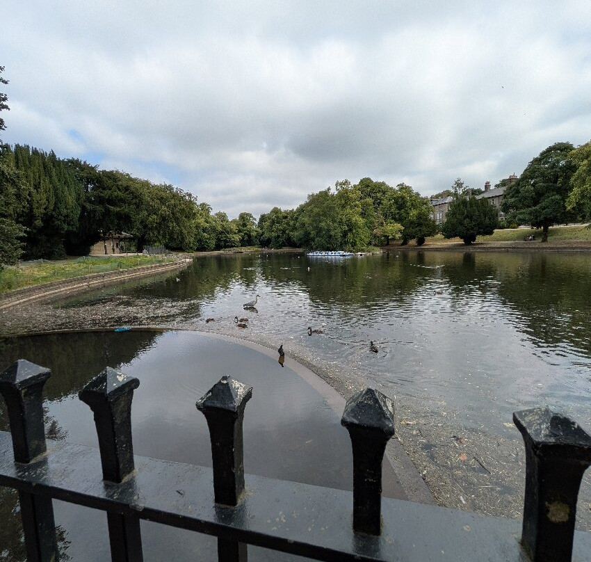 Pavilion Gardens-巴克斯顿必去景点