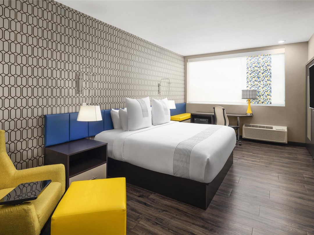 Luverne酒店住宿-GLō Best Western Dawley Farms In Sioux Falls