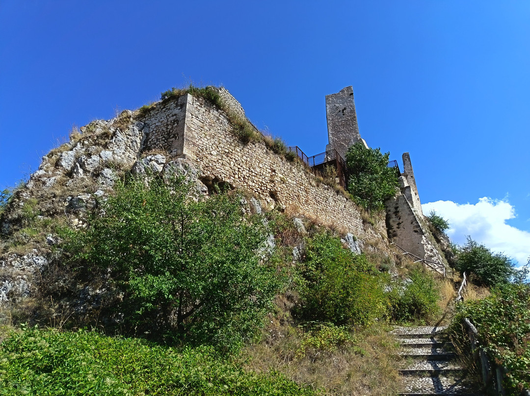 Castello di Pescina-Pescina必去景点