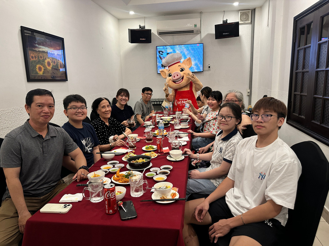 Qua Ngon Restaurant