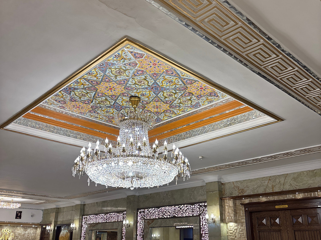 Parsian Aliqapu Hotel主图