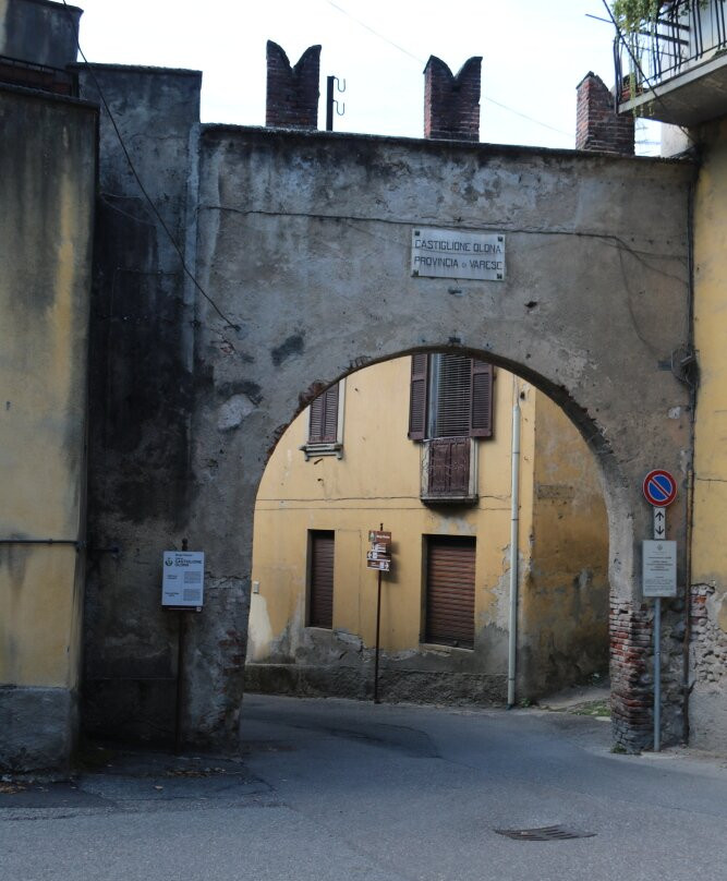 Arco di Levante-Castiglione Olona必去景点