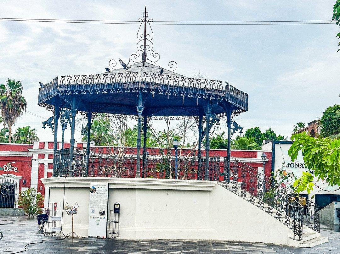 Plaza Mijares-圣何塞卡波必去景点