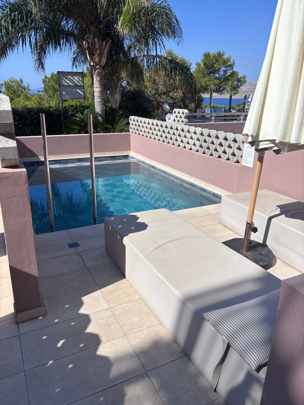 Finas Hotel & Apartments-旅行者