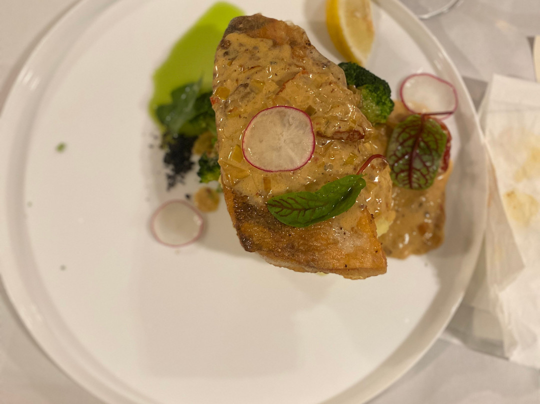 盆苏纳特乌佳卡酒店主图