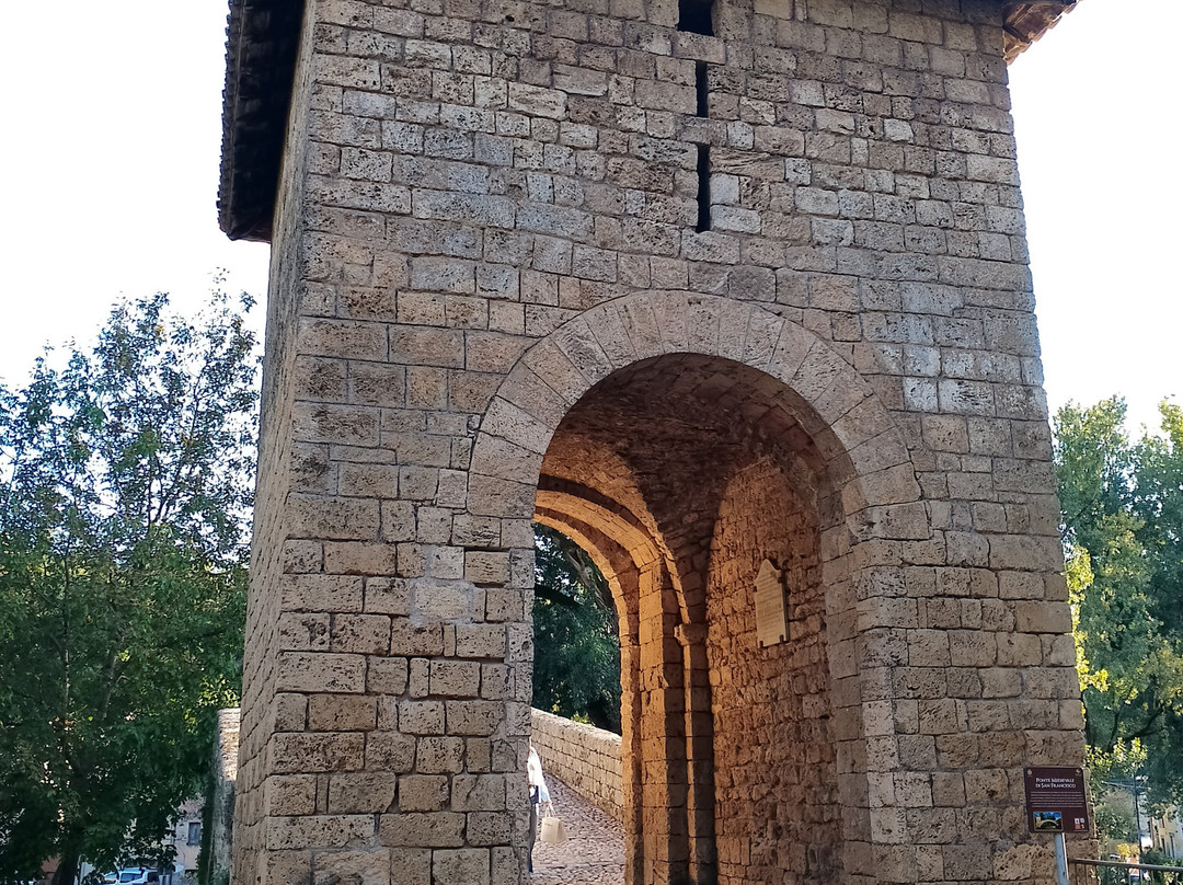 Il Ponte di San Francesco-Subiaco必去景点