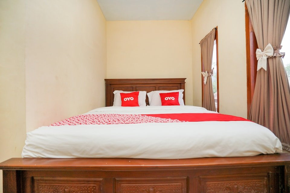 OYO 1834 Family Homestay