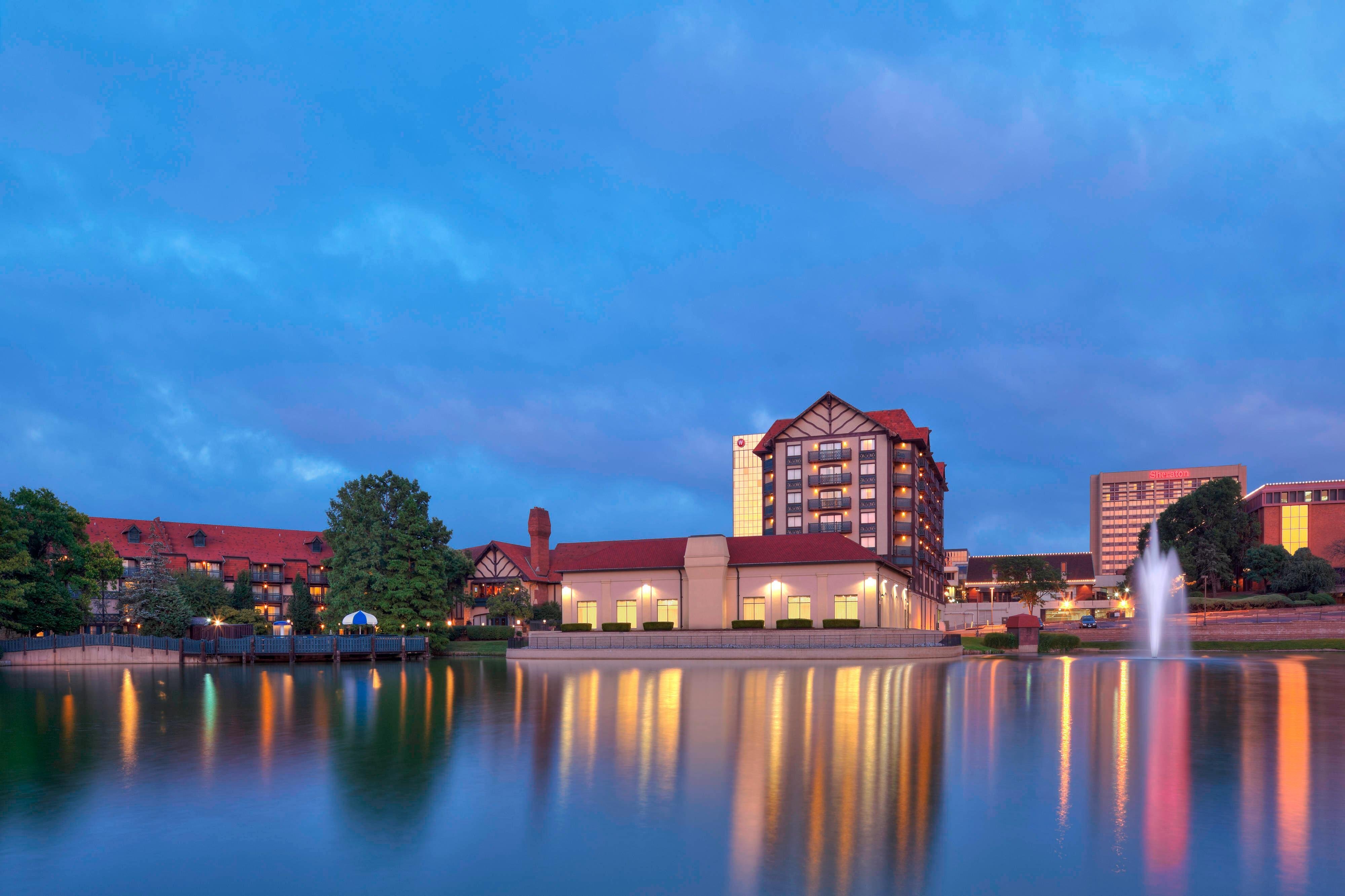 Sheraton Westport Chalet Hotel St. Louis-官方