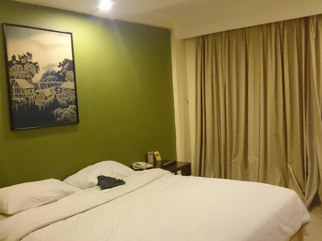 Palu Golden Hotel