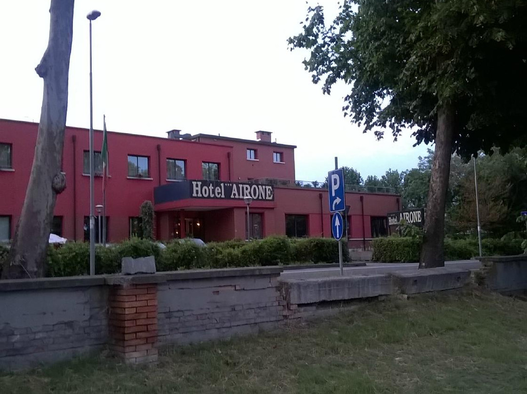 Hotel Airone