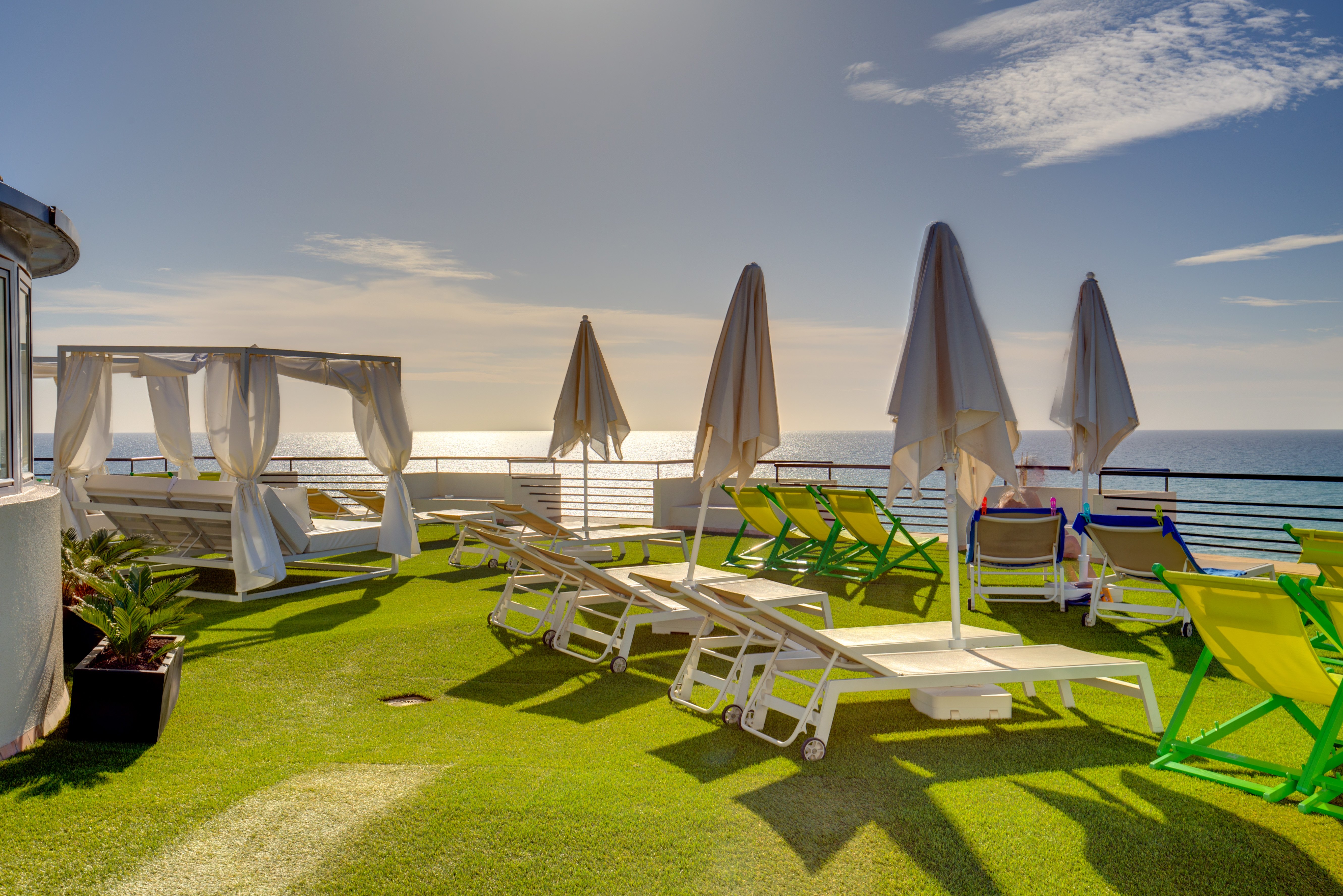 SBH Crystal Beach Hotel & Suites-官方