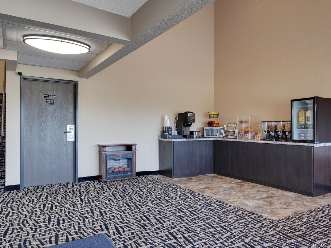 North Town Inn & Suites