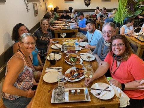 Helen & Back Food Tours-海伦必去景点