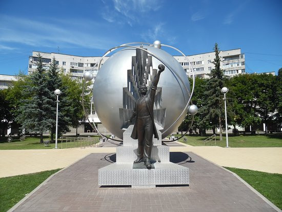 The Monument to the Pioneers in Nuclear Energy-Obninsk必去景点