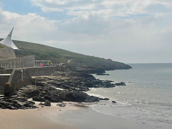 Whitmore Bay Beach景点图片