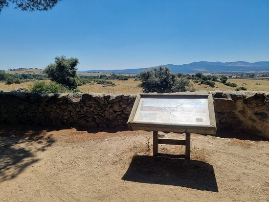 Ermita de Nuestra Señora de los Remedios-Colmenar Viejo必去景点