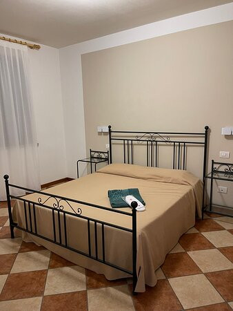 伊登公寓酒店主图