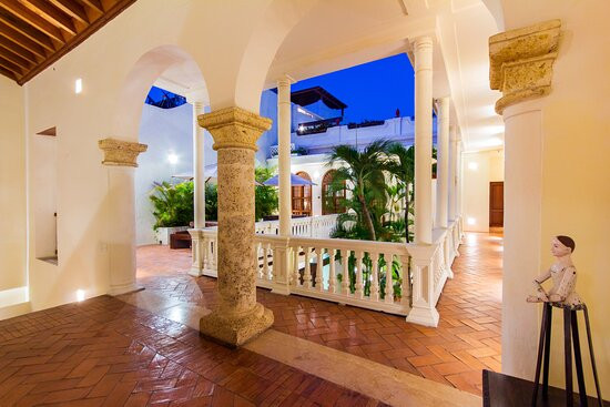 夸居佛里奥酒店主图