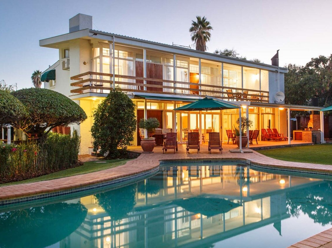 Raw Karoo Guest House