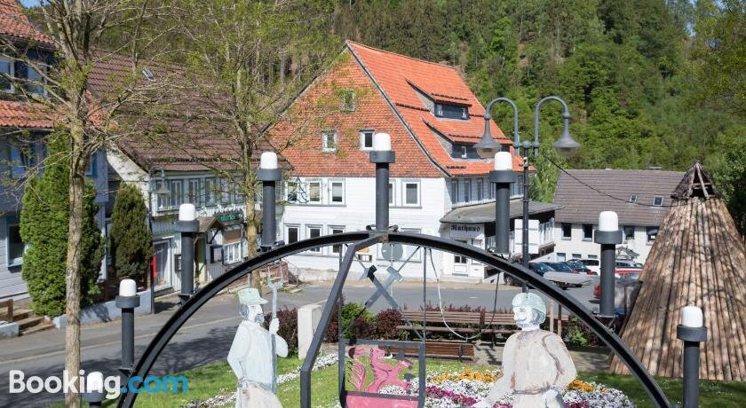 Langelsheim酒店住宿-Historisches Hotel Rathaus