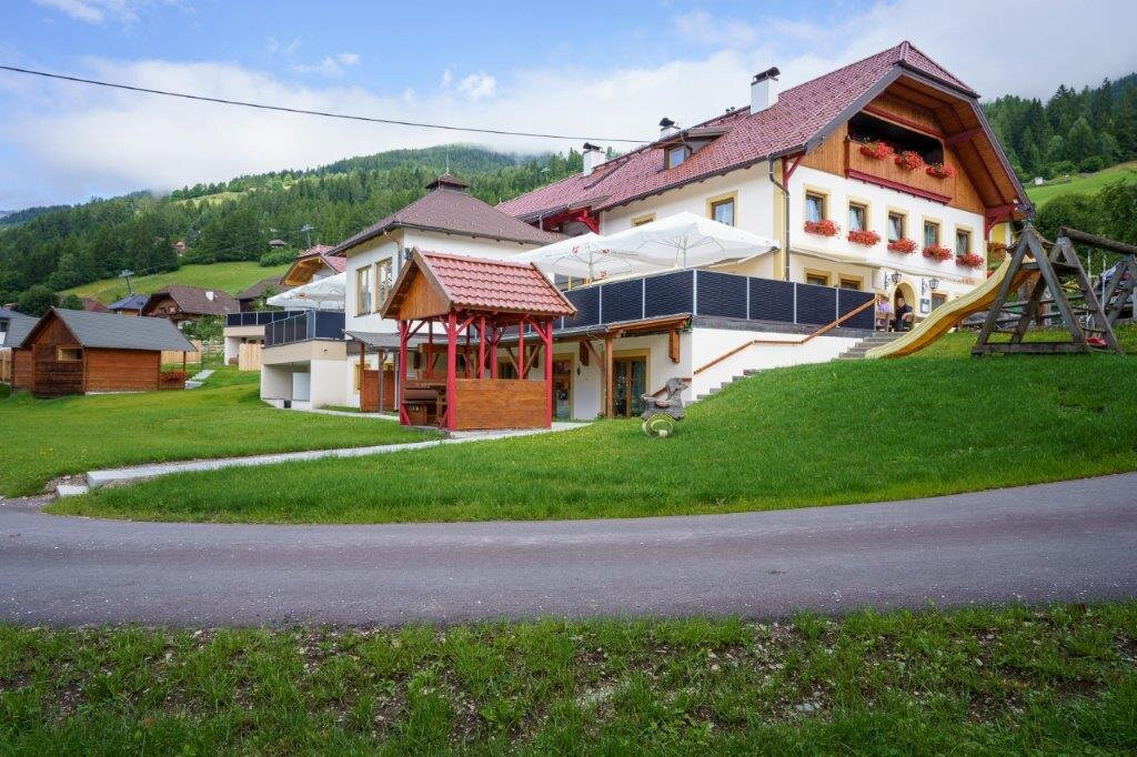 Sankt Margarethen im Lungau餐馆和美食-Restaurant Die Metzgerstub'n