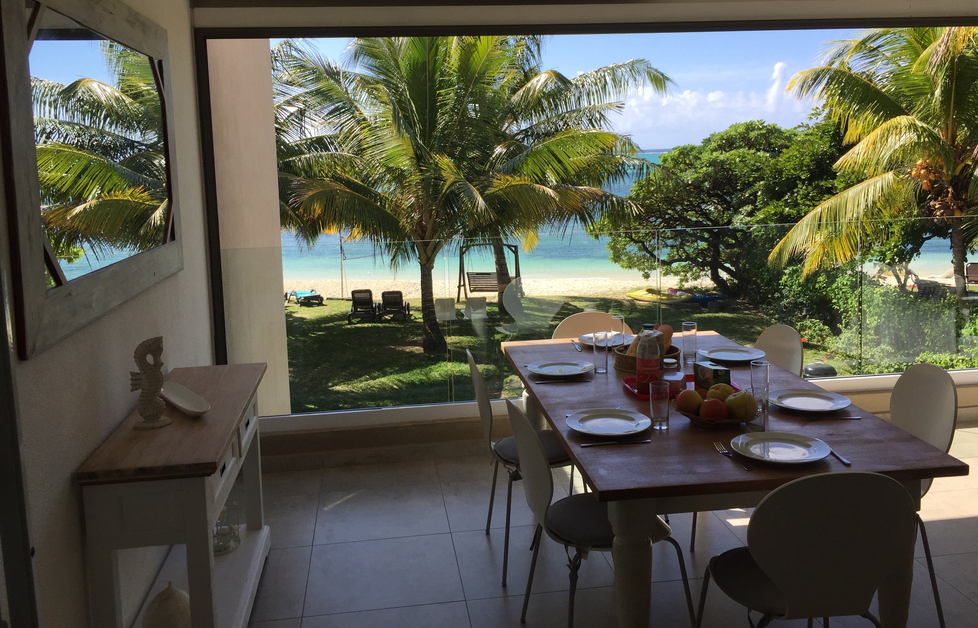 Pearly Sands - Beachfront Deluxe Apartment-官方