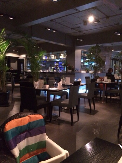 鹅和鸭西餐吧主图