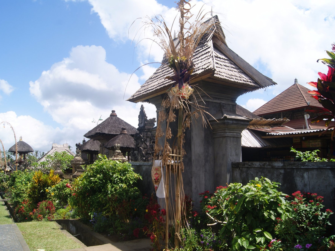 Pesaban Traditional Village景点图片